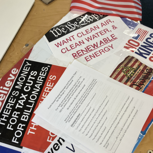 no-kings-signs-03-2026-sq